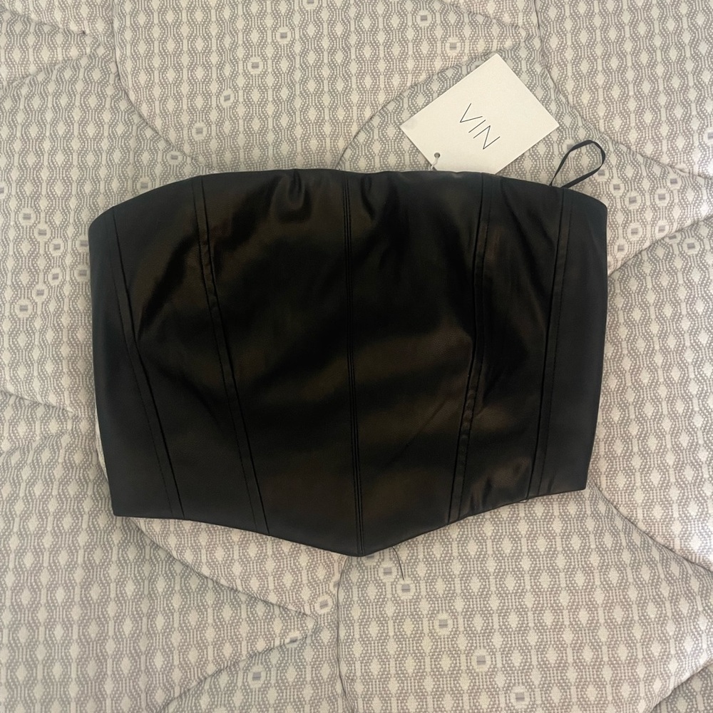 leather strapless top